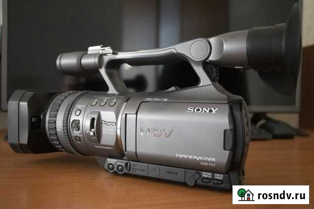 Видеокамера sonyhdr-FX7E Красноперекопск - изображение 1