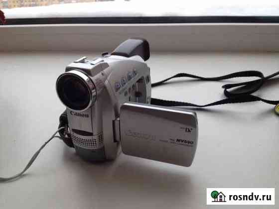 Продам видеокамеру canon DM-MV590E Омск
