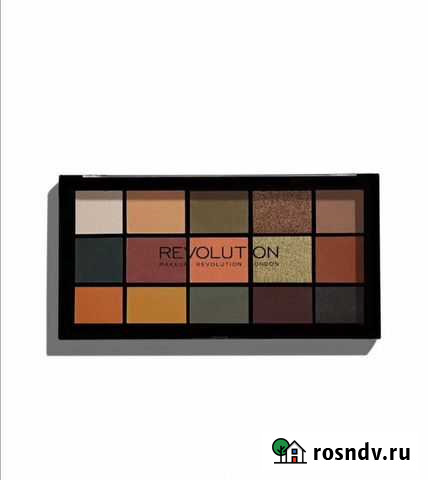 Палетка теней makeup revolution Курган - изображение 1
