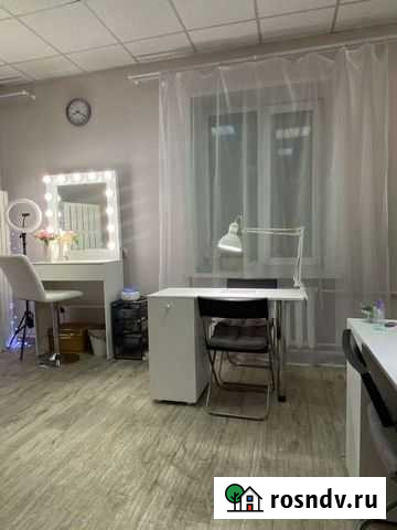 Место мастера маникюра Новосибирск - изображение 1