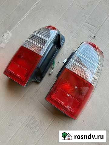 Стопы Hilux Surf 185 Свободный - изображение 1