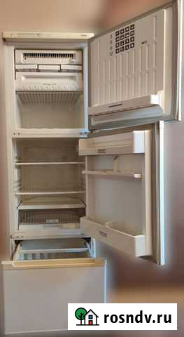 Холодильник Stinol 104L Омск - изображение 1