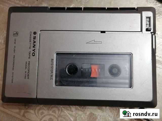 Кассетный магнитофон sanyo M1150 Краснодар - изображение 1