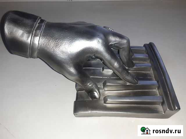 Скульптура Рука джазмена Старый Оскол - изображение 1