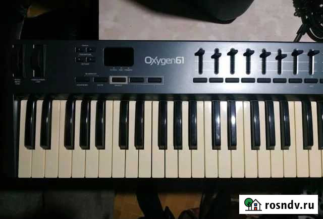M-Audio oxygen 61 Шебекино - изображение 1
