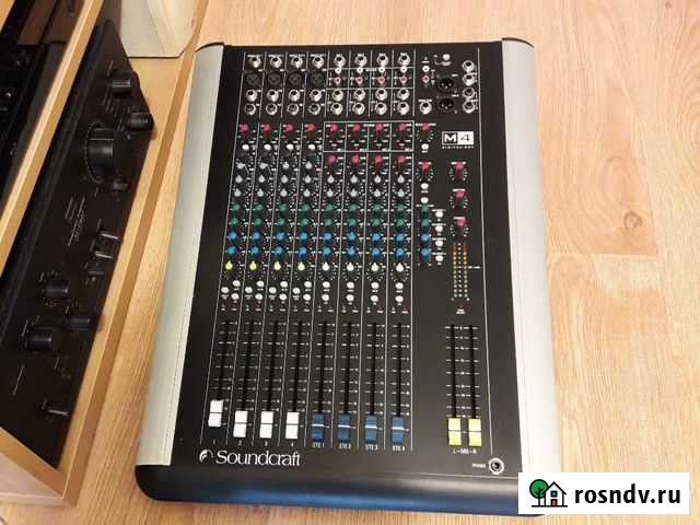 Микшерный пульт Soundcraft Spirit M4 digital out Новосибирск - изображение 1