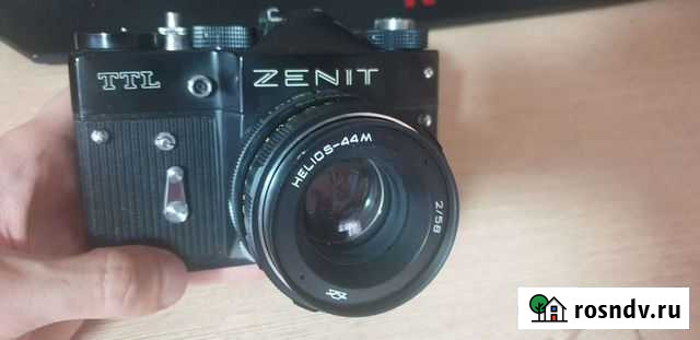 Фотоаппарат zenit, helios 44m Новоалтайск - изображение 1