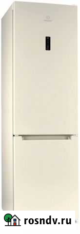Холодильник Indesit DF 5200 E No frost Курск - изображение 1