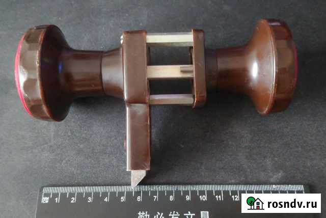 Дверная поворотная ручка-защелка СССР Краснокаменск - изображение 1