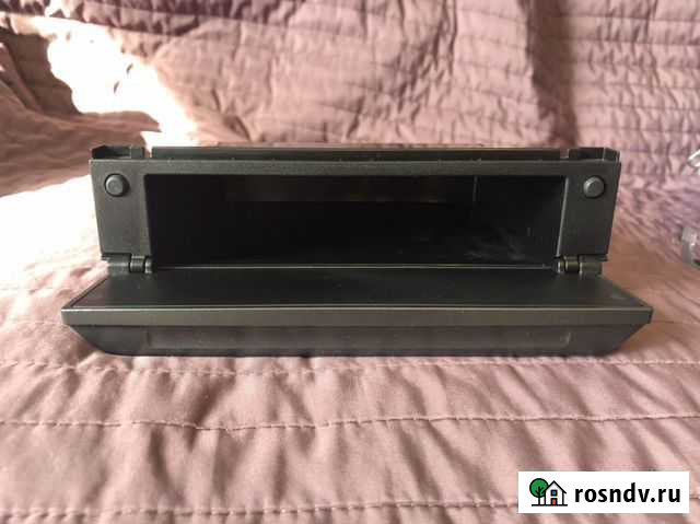 Бардачок маленький (располагается под магнитолой) Красноярск - изображение 1