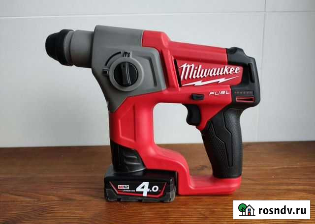 Milwaukee M 12 CH Перфоратор Новый Уренгой - изображение 1