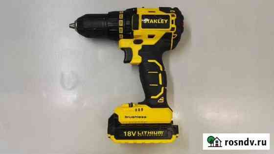 Аккумуляторная дрель-шуруповерт stanley SBD20D2K Гвардейское