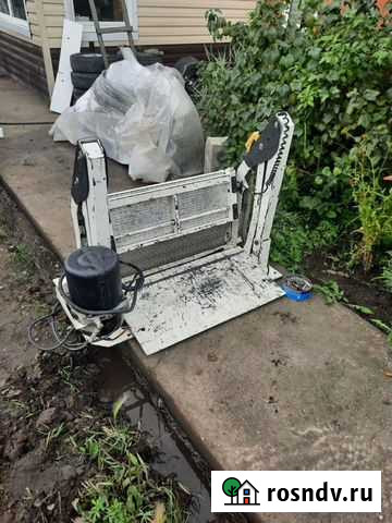 Hyundai Grand Starex микроавтобус, 2000 Иркутск - изображение 1