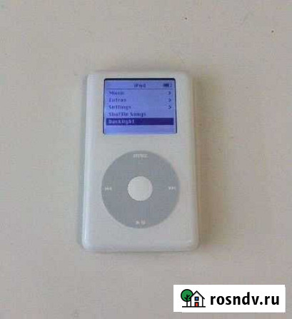 Apple iPod Classic 4th Generation White (20 GB) A1 Мурино - изображение 1