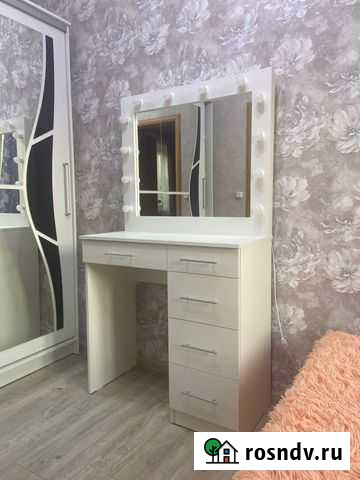 Гримерный столик с лампочками Новочеркасск - изображение 1