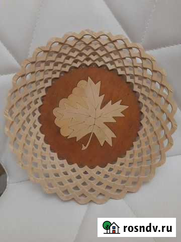 Декоративная тарелка для ключей и проч.дерево б.у Владикавказ - изображение 1