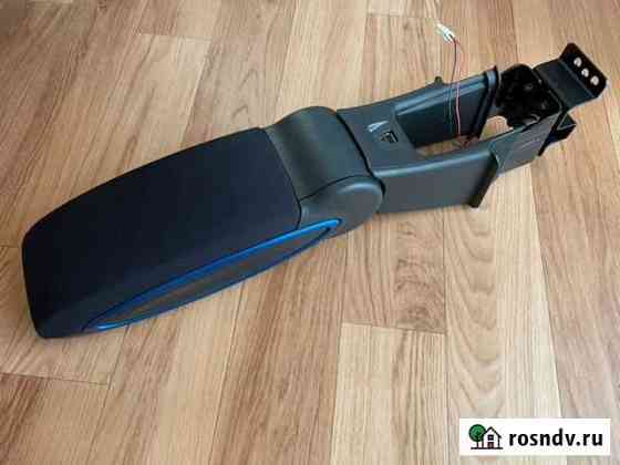Подлокотник на Nissan Note e-Power Биробиджан