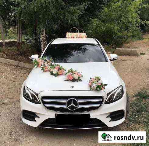 Аренда свадебных кортежей, лимузинов, ретроавто Саратов