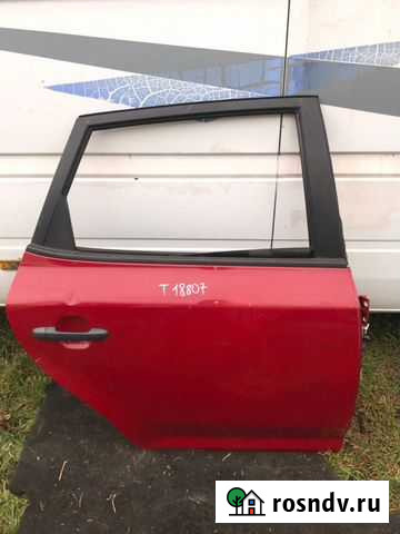 Дверь задняя правая Kia Ceed ED G4FC 2007 Евпатория - изображение 1