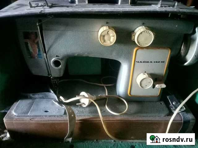 Швейная машина Чайка 142 Саратов - изображение 1