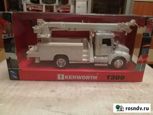Модель kenworth T300 1/43 Чита - изображение 1