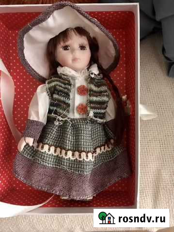 Кукла фарфоровая Петропавловск-Камчатский - изображение 1