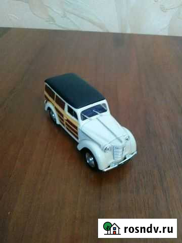 Автомодель Москвич 400-422 фургон 1:43 Ульяновск - изображение 1