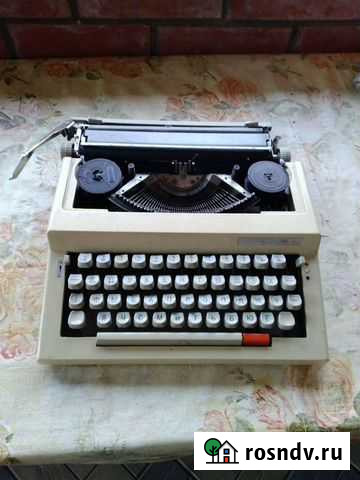 Пишущие машинки 2 штуки Энгельс - изображение 1