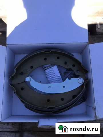 Новые задние колодки на Renault Ярцево - изображение 1