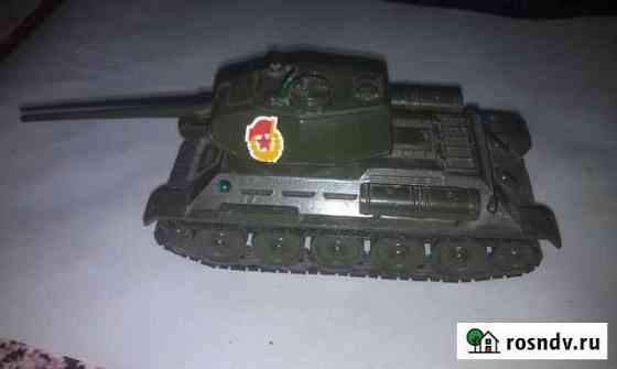 Модель танка Т - 34 - 85. СССР. Масштаб 1 : 43 Саратов