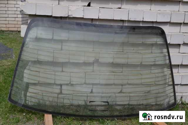 Стекло заднее Opel Omega A Углянец - изображение 1
