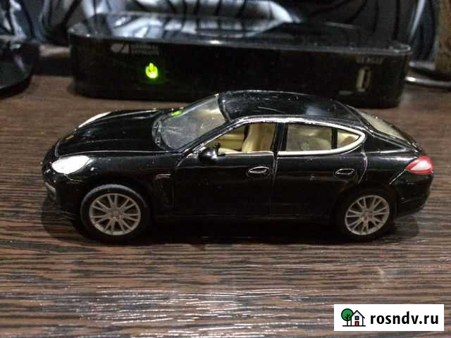 Модель а/м Porsche PanameraS KT 5347, Toyota corol Павлово - изображение 1