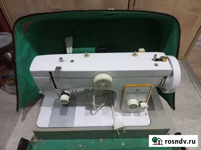 Электрическая швейная машинка Чайка 132 М Саранск - изображение 1