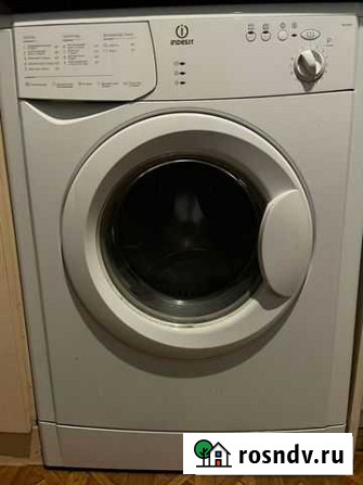 Стиральная машина indesit узкая Саратов - изображение 1