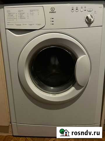 Стиральная машина indesit узкая Саратов - изображение 1
