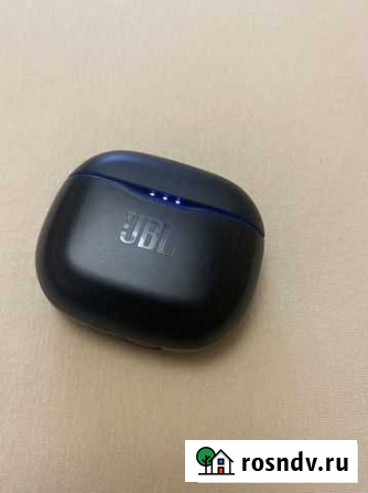 Продаю беспроводные наушники JBL Ростов-на-Дону - изображение 1