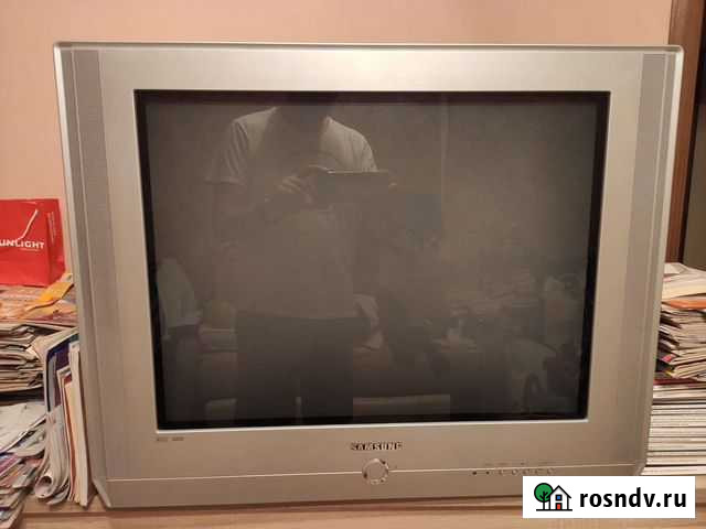 Бу телевизор Samsung 69 см Нижний Новгород - изображение 1