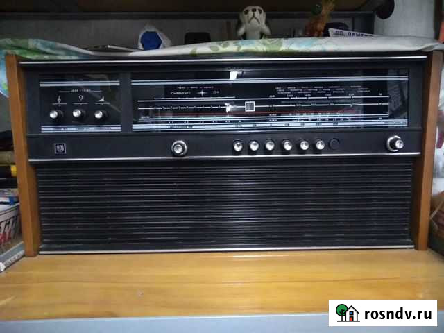 Проигрыватель виниловых пластинок и радио приемник Тюмень - изображение 1