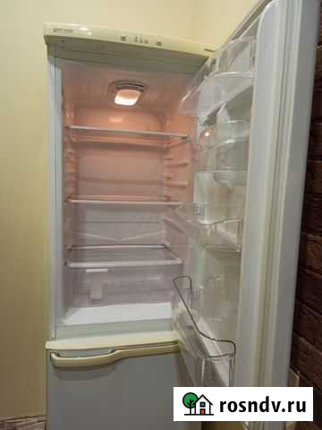 Холодильник бу samsung Тольятти - изображение 1