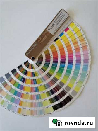Цветовой справочник Pantone / Веер Pantone Омск - изображение 1