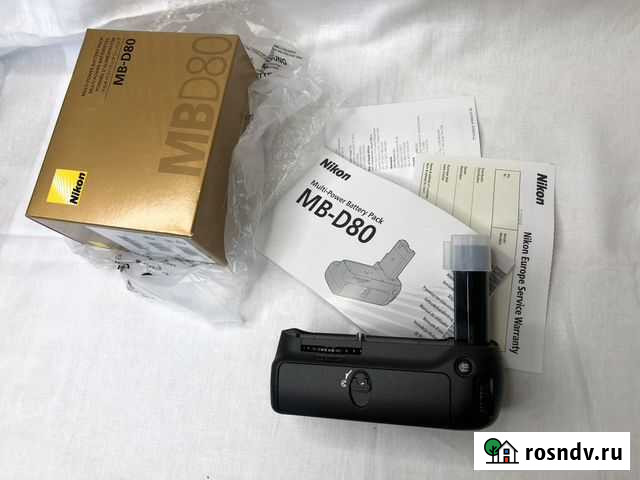 Блок Nikon MB-D80 для Nikon D80 D90 EN-EL3e новый Челябинск - изображение 1