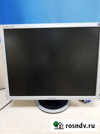 ЖК монитор 20 Samsung с DVI и VGA Новосибирск - изображение 1