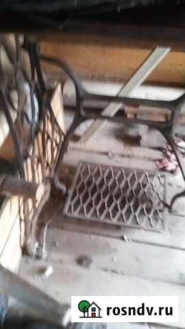 Швейная машинка со столом Сергиев Посад - изображение 1