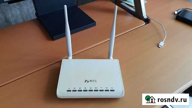 Wi-Fi роутер zyxel Keenetic Giga 300 Мбит/с Сургут - изображение 1