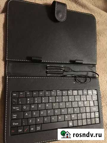 Чехол клавиатура с подставкой Санкт-Петербург - изображение 1