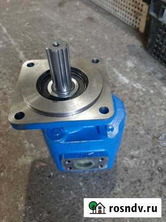 Насос гидравлический свgj2100/JHP2100(6 шлицов,вал Саратов - изображение 1