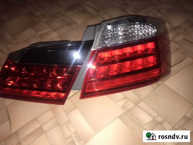 Продам задние стоп сигналы Комсомольск-на-Амуре - изображение 1