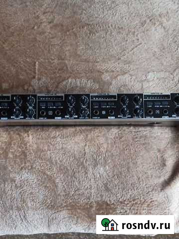 Усилитель для наушников Behringer HA4700 Астрахань - изображение 1