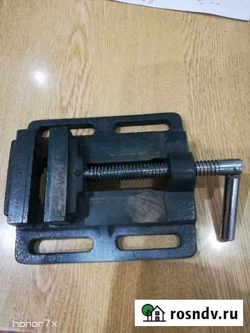 Тиски слесарные бу Нижневартовск - изображение 1