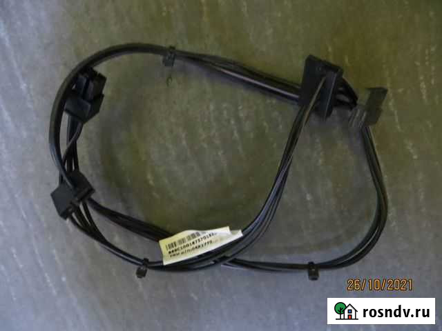 Lenovo 4Pin To 3 SATA Power Cable 54Y8286 04X2770 Улан-Удэ - изображение 1